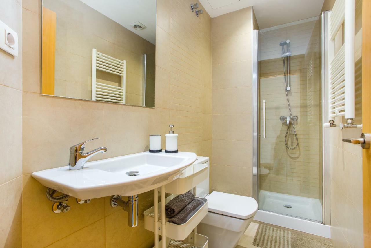 Feriapiso Apartments Palmer L'Hospitalet de Llobregat Dış mekan fotoğraf